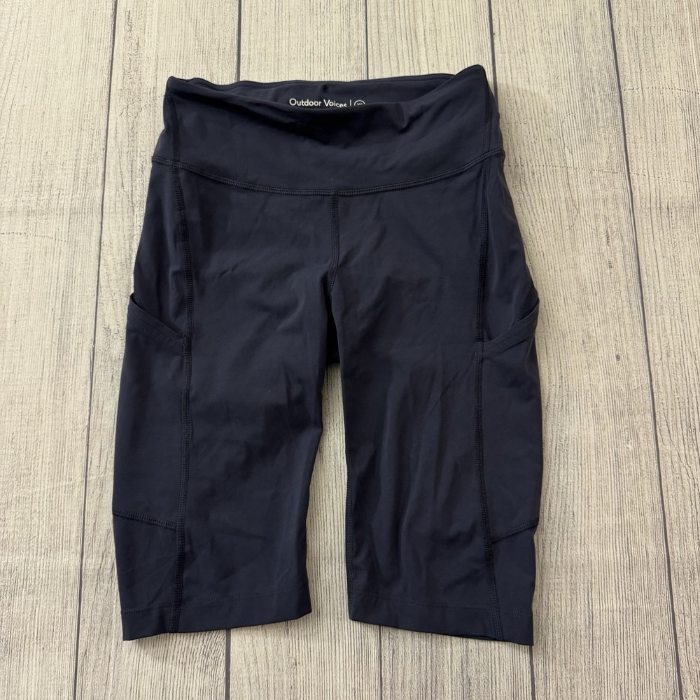 Outdoor Voices Womens Blue Biker Shorts XS Athletic‎ Compression Pocket Yoga